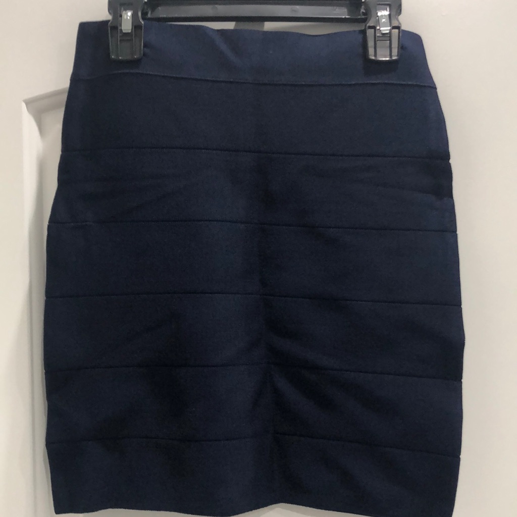 Preowned Bebe Skirt